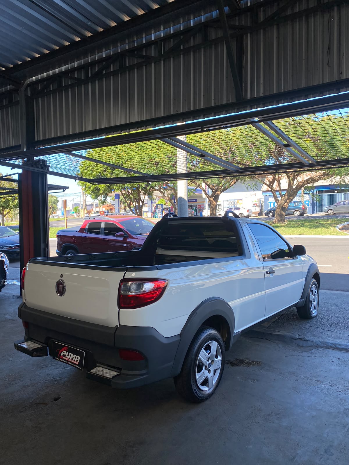 Foto 4 de Fiat Strada Hard Working 1.4