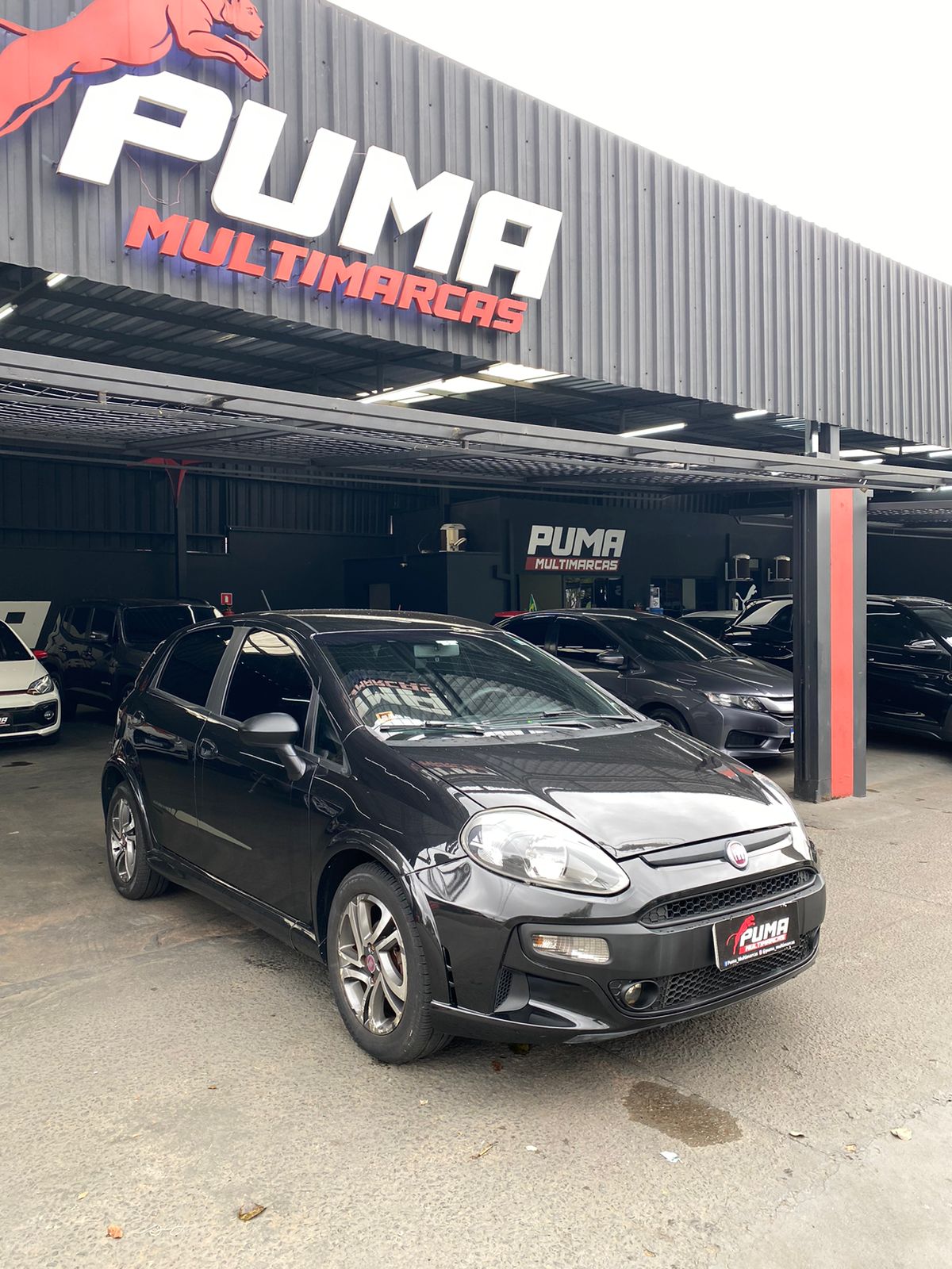 Foto 3 de Fiat Punto BlackMotion 1.8 Flex