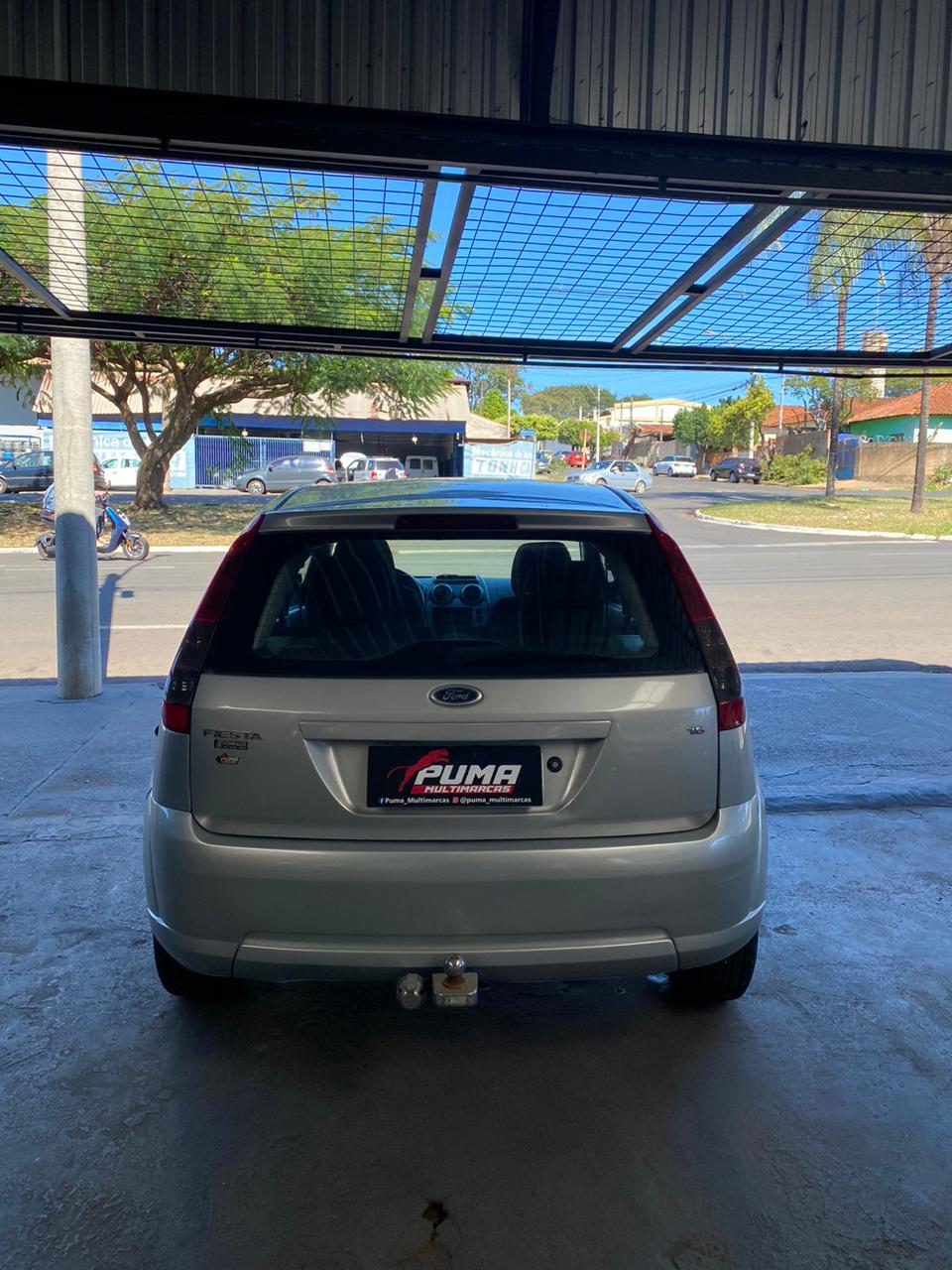 Foto 5 de Ford Fiesta 1.6 Flex