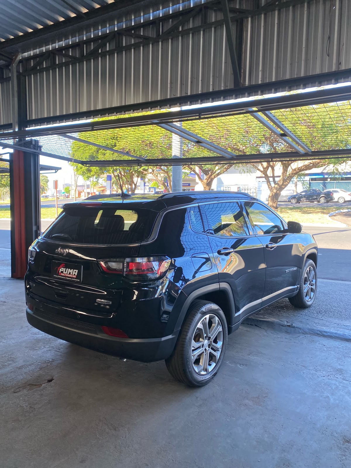 Foto 4 de Jeep Compass Longitude 1.3 T270
