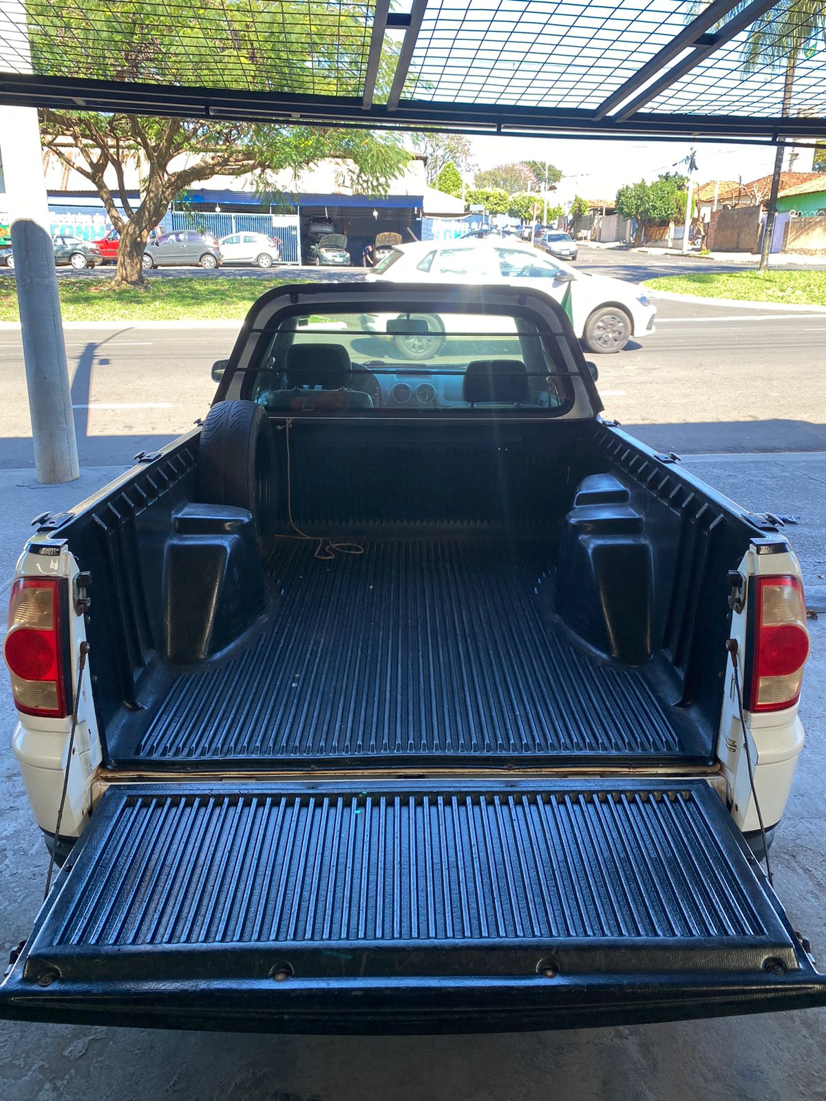 Foto 6 de VW Saveiro 1.6 Flex