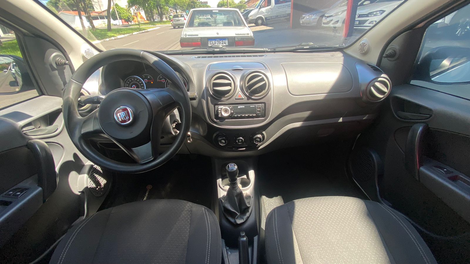Foto 9 de Fiat Grand Siena 1.0