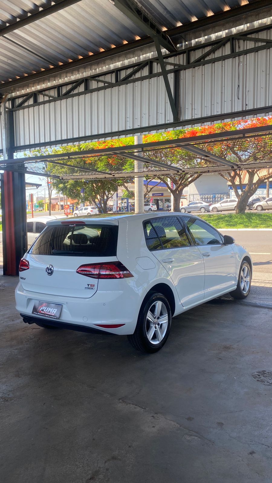 Foto 3 de GOLF HIGHLINE 1.4 TSI Aut 2017